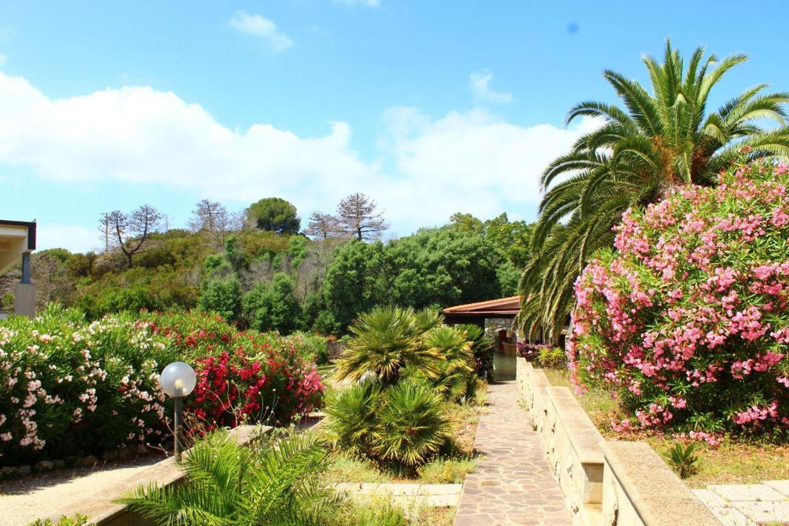 Residence Les Oliviers Porto Azzurro Exterior photo